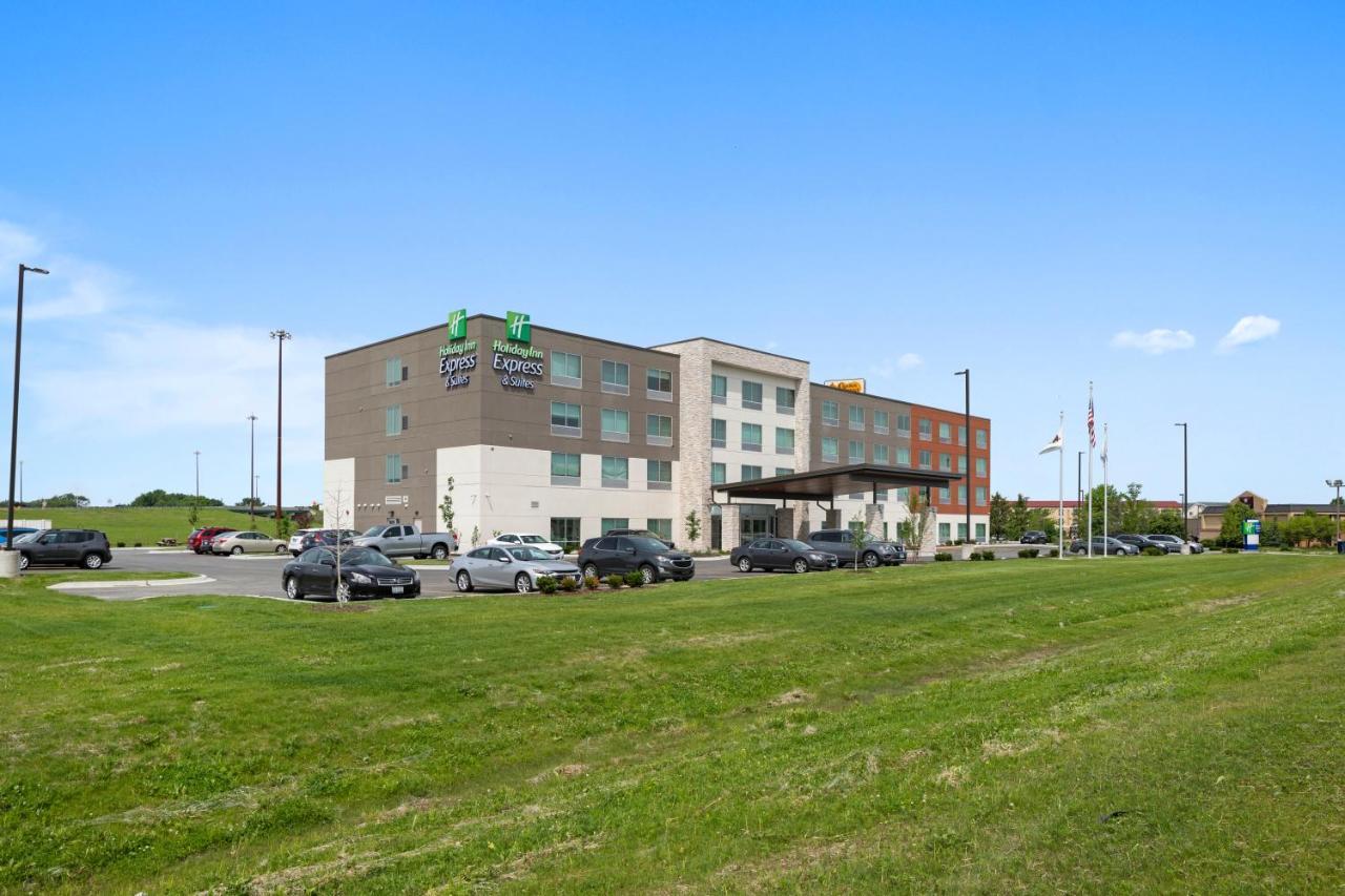 Holiday Inn Express & Suites - Bourbonnais East - Bradley By Ihg Екстер'єр фото